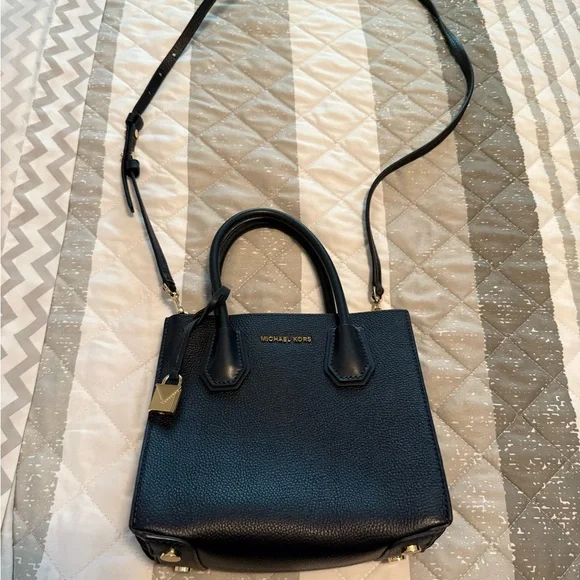 Michael Kors Black Satchel Bag - Picture 1 of 3